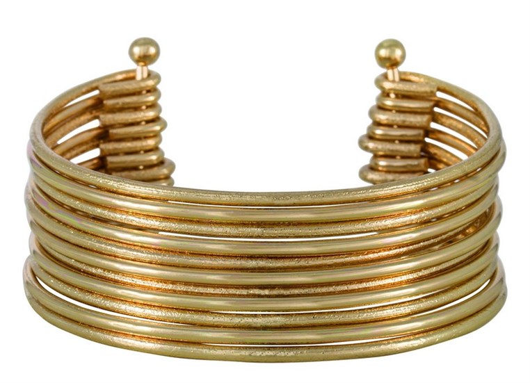 I AM Presents its Dazzling New Jewelry Collection 